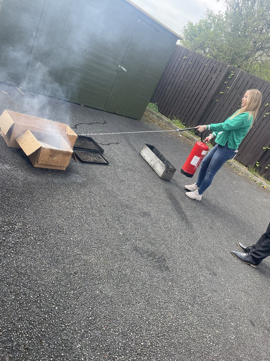FamilyHelpCIO's tweet photo. We’ve had a great morning fire warden #training with @huttonfire Really informative session with some great discussion around fire safety and it was great to do some hands-on training too! Thanks Hugh for donating us a new Grab Bag to replace our tired old one 🔥 #firesafety https://t.co/tVNvwbyYam