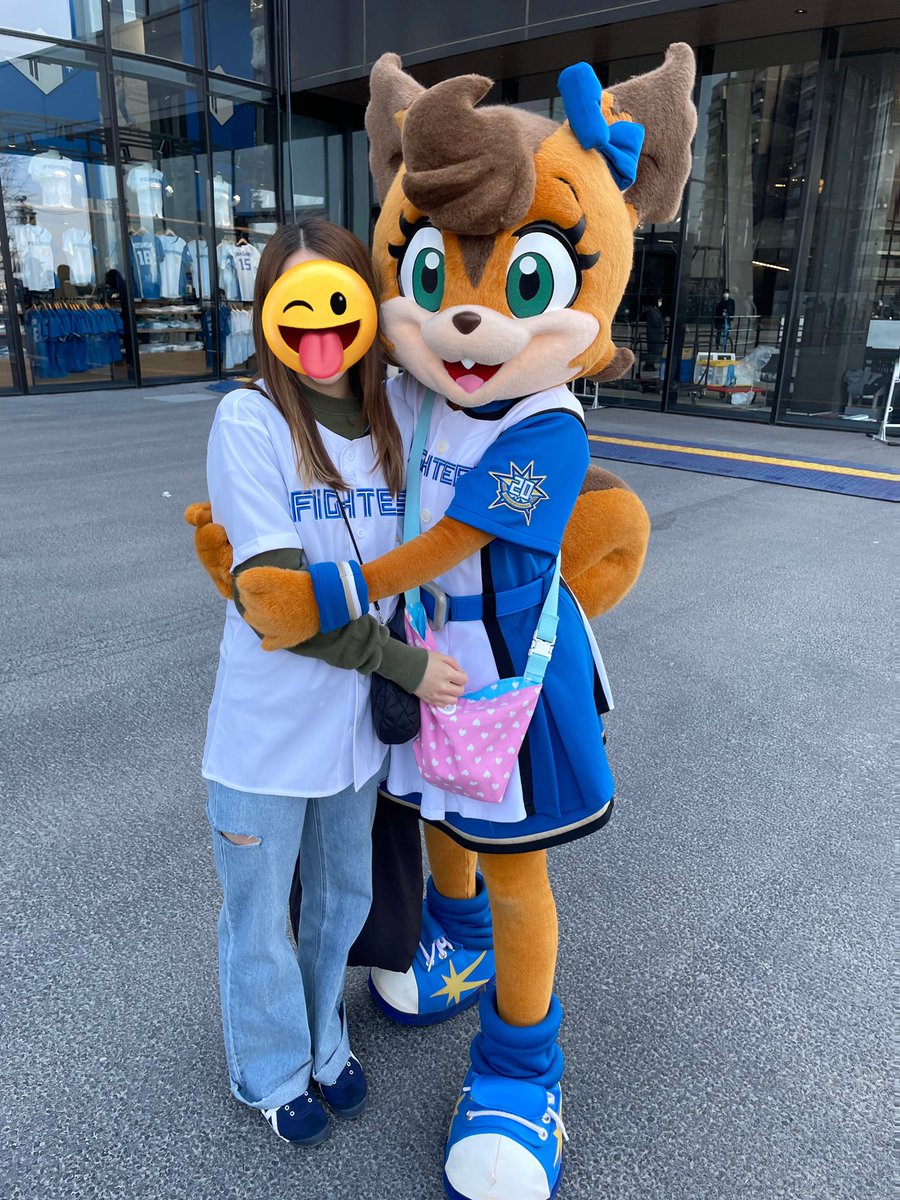 mami010406's tweet photo. 楽しかった〜！！！
選手の頑張りが伝わってくる熱い試合でした🔥⚾️
やっぱりファイターズが1番だねぇ🌟 https://t.co/euPGr3he7p