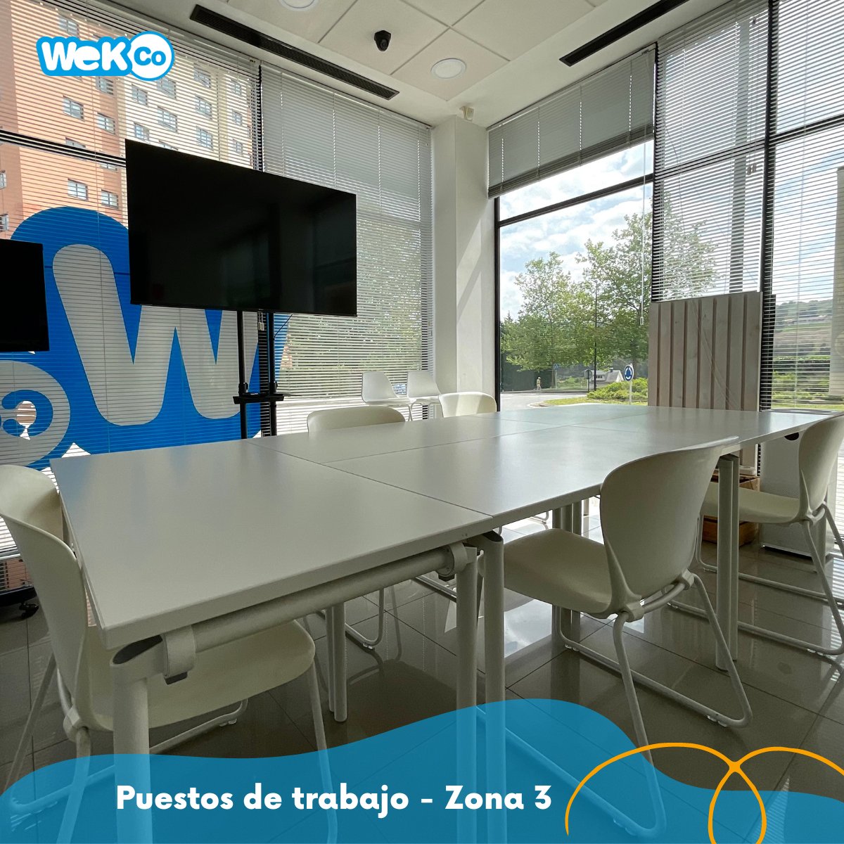Hoy te mostramos otra de nuestras zonas de #trabajo, destinada a puestos más esporádicos o #flexibles y a ser el área de #formación y #eventos. Se trata de la zona más iluminada del #coworking, que se caracteriza por su gran cristalera.

#WeKCo #LosHuecosdeWeKCo #workspace