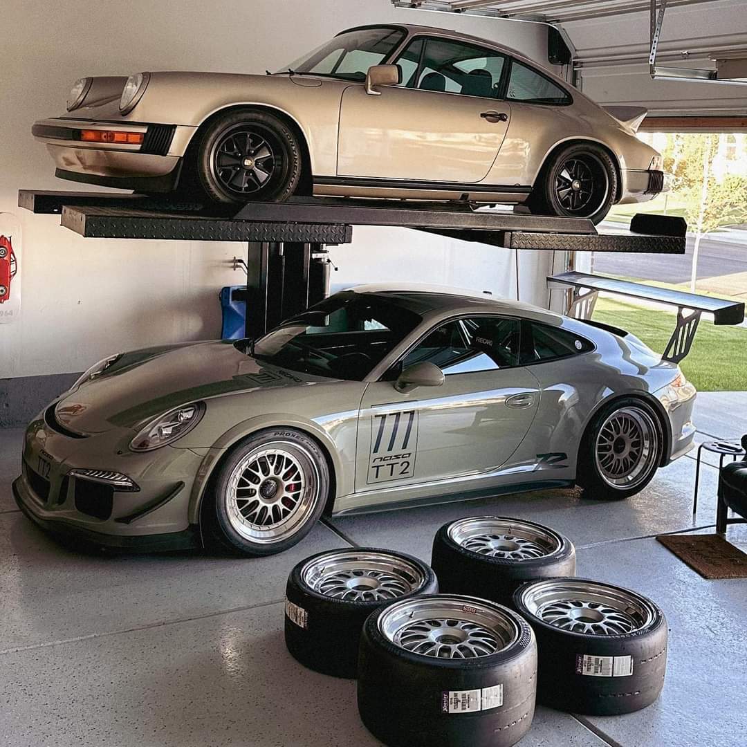 Foxy_Charmz's tweet image. Best of both worlds.
// jesse.bohan