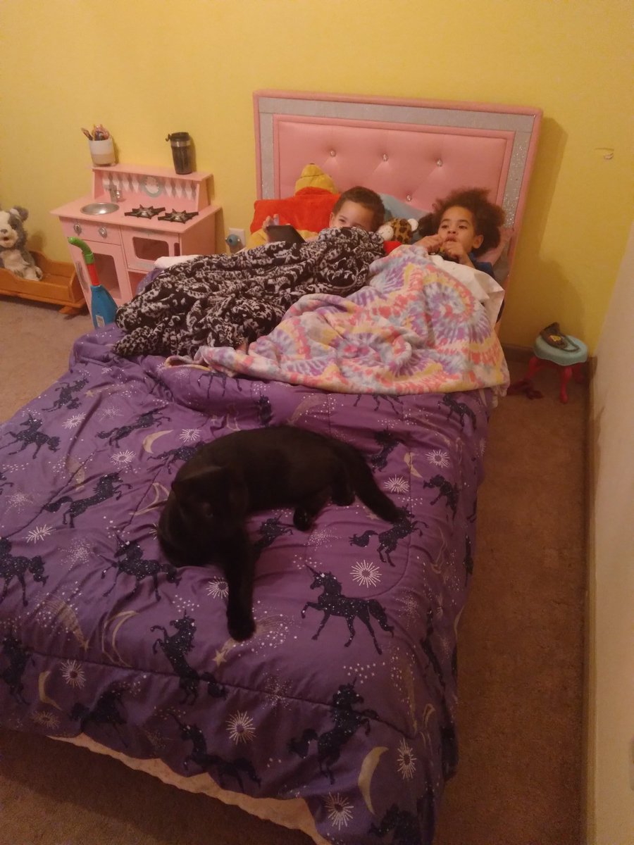 bmgreenman's tweet photo. Working, mom of 2, fell behind during unemployment. Desperately need help surviving &amp; to catch up. We're one step away from disconnections and losing our home if I can't come up with something.
$ Bmgreenman CA
@ bmgreenman84 Vnmo 
@ aacinema PP
https://t.co/epiLHqyZY1 https://t.co/WRu9AEwOjR