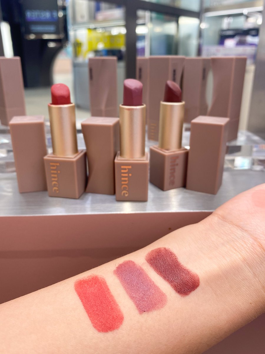 inkmaya's tweet photo. มาค่ะโปรแรง~ ทุกศุกร์สิ้นเดือนเป็นวัน #LIPSTERSDAY💄พิกัดที่ FIRSTER เค้ามีช้อปลิปสติกครบ 2 แท่ง ลดทันที 25% ทั้งสาขาสยามสแควร์ซอย 7 และ คิง เพาเวอร์ มหานคร เจอกันศุกร์สิ้นเดือน 28 เมษา 2566 นี้เท่านั้น!!! 💥  

ย้ำอีกที่ร้าน FIRSTER https://t.co/SXF8H7lMsn