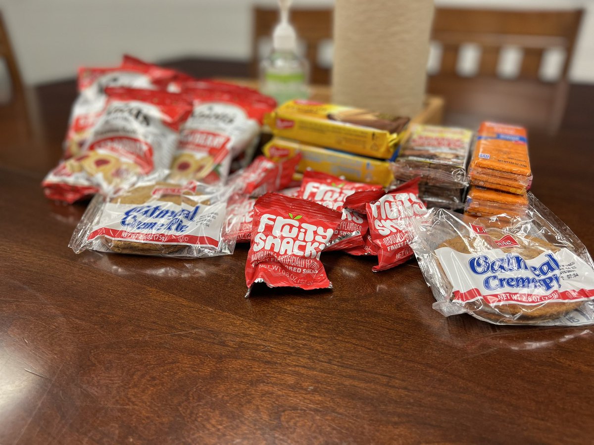 It’s STAAR Science Day at Morris MS! Wishing the 5th grade team and students much luck today 😊 as a member of the Courtesy Club, I’ve brought some snacks to help keep our testing teachers ready for the day! 💪🏽 #PISDPride