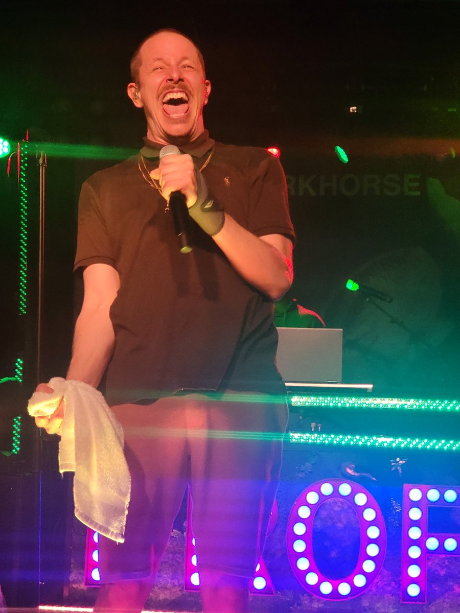 xCheemx's tweet photo. I'm currently running on only 4 hours of sleep for work today, but it was so worth it! I had an absolute blast to finally see Prof perform! https://t.co/4eldECtl4l