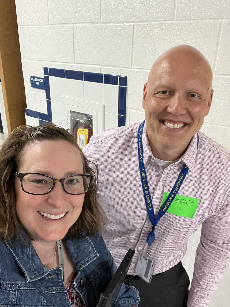 MrsCannon_LIB's tweet photo. It was great to have the staff from @TimberLaneES visit our school to explore STEM practices! It was even more wonderful to connect with my old AP @PrincipalTLES 🧑🏼‍🔬👩‍💻@LCPSLiberty https://t.co/a6dd7iNqiI