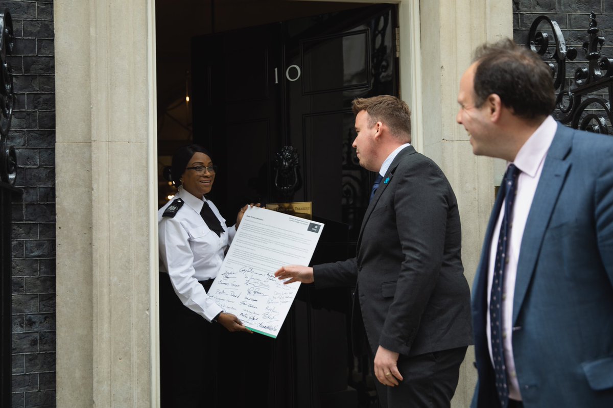 TomCornwell_'s tweet photo. Fantastic to represent @RHANews and deliver our #RHAFacilities petition to No. 10 this week alongside @gregsmith_uk.  Thank you to all MP’s, Lords and supporters that have backed us in our campaign to get drivers better facilities.  They deserve it! @10DowningStreet https://t.co/e4zAaFrnib