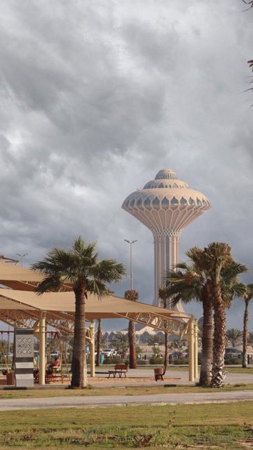 الظهران tweet media