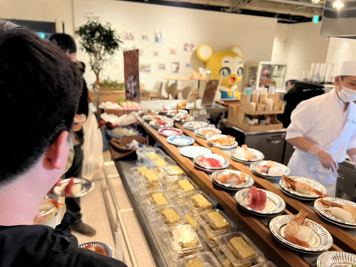 🎉#Ethtokyo side event!🎉

Co-hosted with YGG Japan &amp; Hashed,
and featuring special guests from Animoca!✨

Half of the attendees were international guests,and we introduced them to "Kaiten Sushi".🍣

Next JBW will be even more powerful! 💪
Stay tuned!
#booost