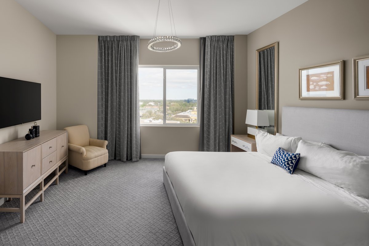 The Karol Hotel Twitter