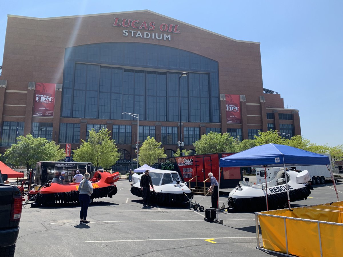 NeoHovercraft's tweet photo. Touchdown at #FDIC2023! Our team is excited to take your rescue operations to new heights. 🚨 Swing by booth 19203 at 10am for our first test flight 🕙! #HovercraftRescue #BriggsAndStratton #ConferenceSetup https://t.co/8unKLc1T0G
