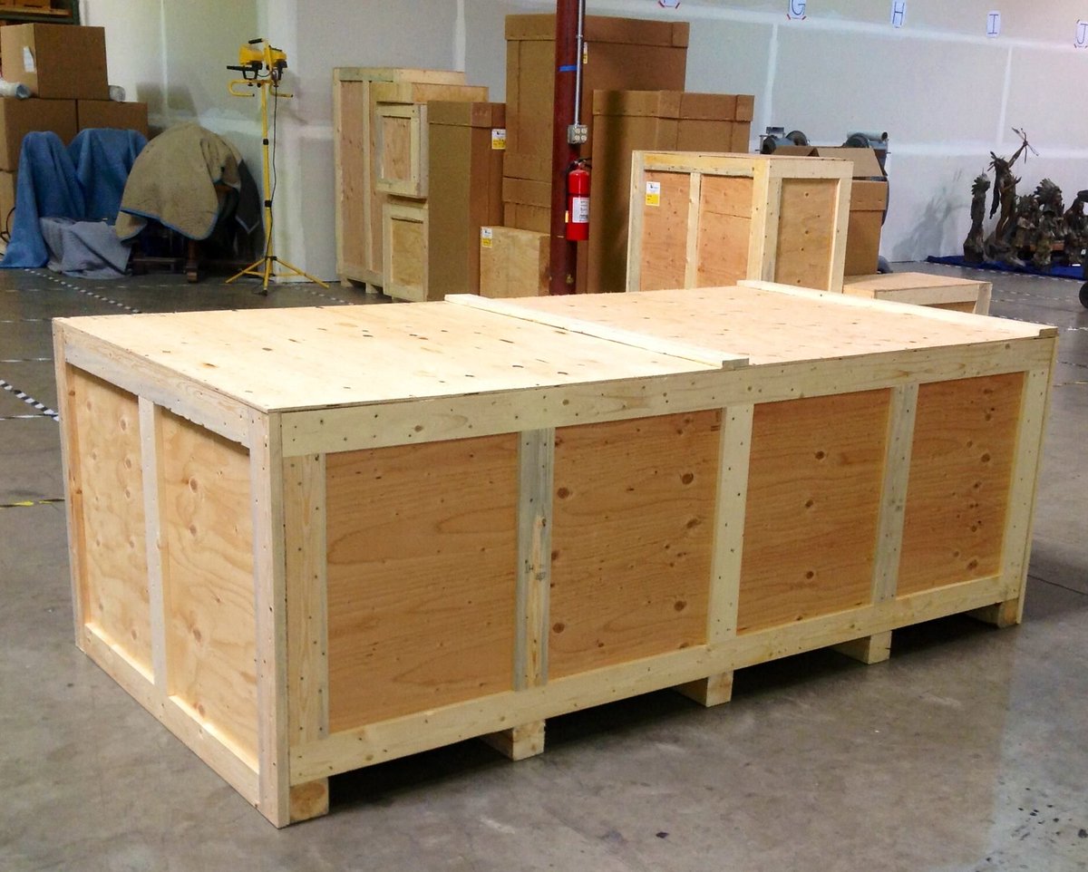 Curious about #crating and #shipping quotes? Learn what factors are considered and how you can get an accurate estimate here: bit.ly/3V08jgh 

#freight #customcrating #packagingsolutions #shippingcompany #shippingservice #cratersandfreighters #phoenix #phoenixbusiness