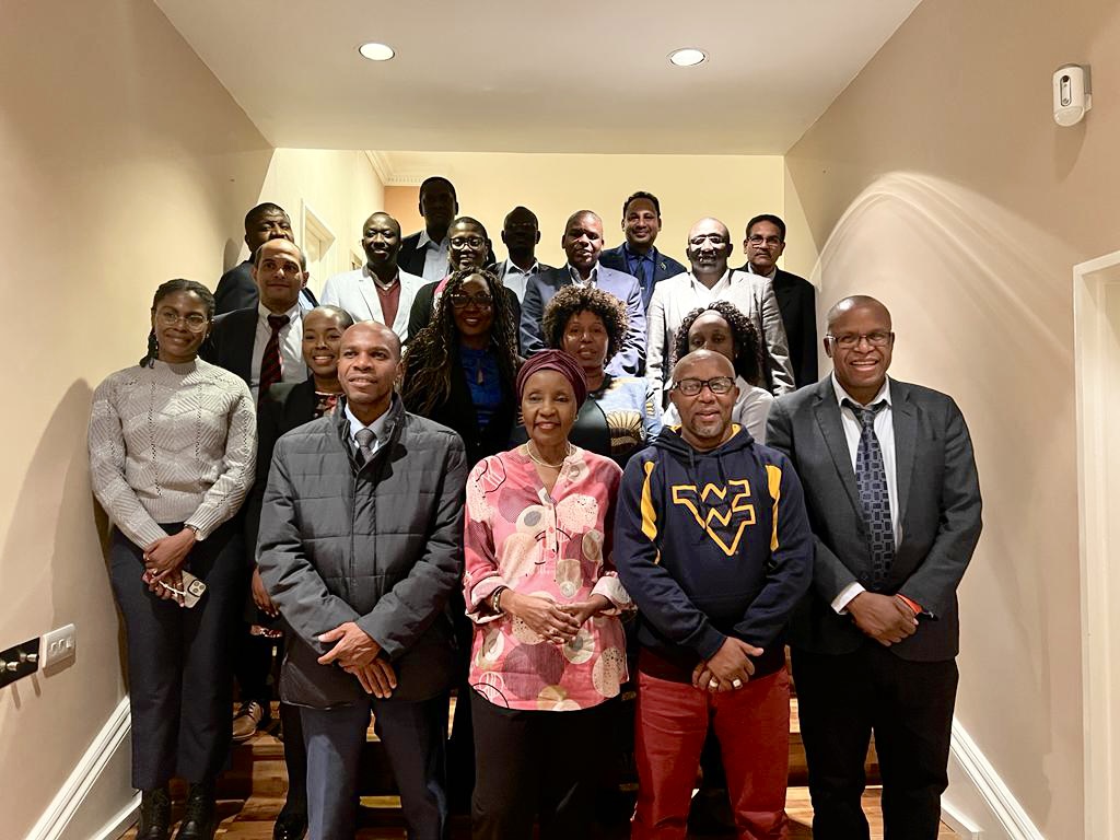 Sisi kama TUHEDA tulijivunia kuwa mmoja wa washirika wa kuandaa Mkutano wa Afya wa Afrika na Uingereza uliofanyika London, tarehe 24-25 Aprili. Tunashukuru @BaloziLondon na <a href="/wizara_afyatz/">Wizara ya Afya Tanzania 🇹🇿</a>. Tutaendelea kutumia nguvu zetu kama wawakilishi wa wanadiaspora wa Tanzania. #Afya #UKTZ