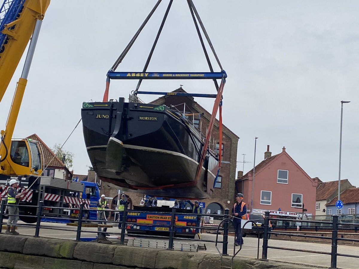 Wells Harbour Master tweet media