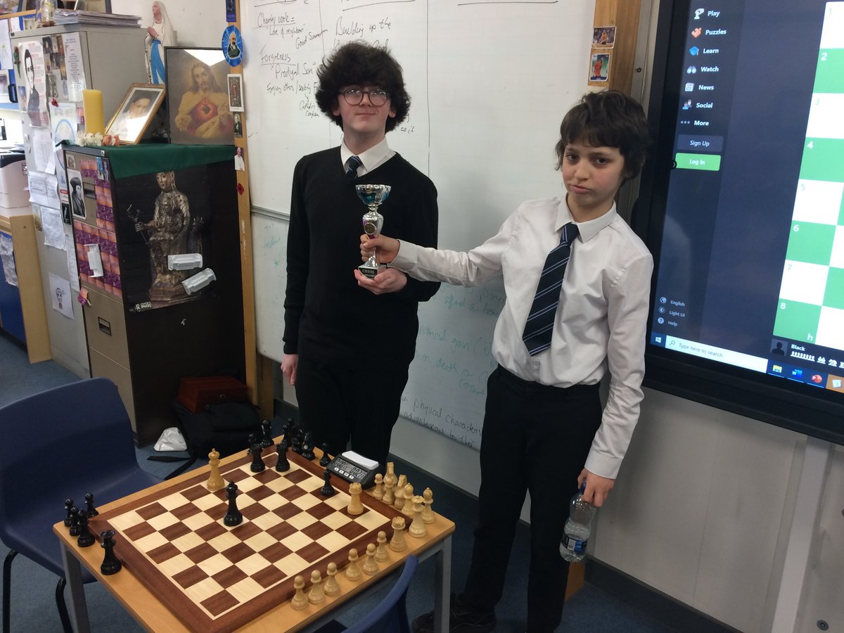 StJohnsREDundee's tweet photo. Congratulations to Leo on becoming St John's Chess Champion 2023! He defeated President Carrol in a best of 3 final. Thanks to all 64 championship players who took part in this year's tournament. Well done Leo! https://t.co/TB3fucPbGG