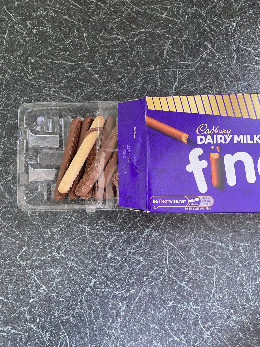 4rticulate's tweet photo. @CadburyUK  not sure if I should be disappointed or elated to find a nude chocolate finger in my packet. Do I get a prize? It did have a chocolate bottom. https://t.co/8a6bGbVDmx