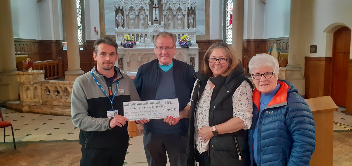 A HUGE thank you to Dave and the Liverpool Taxi Drivers team for their donation to school this morning.

£10,999.31 raised for the students 🚖 

The school council will now be taking ideas on how to use the money - we look forward to sharing with you.