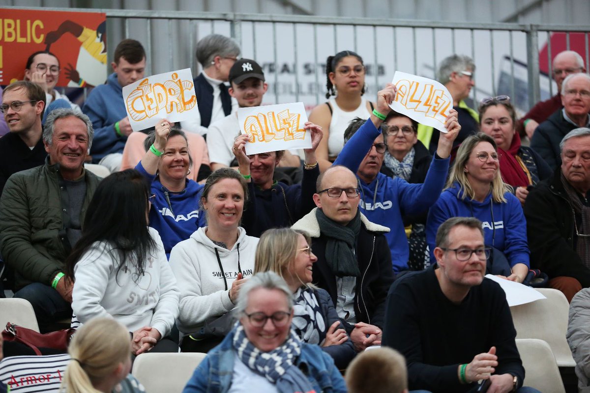 🏆𝗚𝗜𝗟𝗟𝗘𝗦 𝗦𝗜𝗠𝗢𝗡 𝗥𝗘𝗠𝗣𝗢𝗥𝗧𝗘 𝗟𝗘 𝗧𝗥𝗢𝗣𝗛𝗘́𝗘 𝗗𝗘𝗦 𝗟𝗘́𝗚𝗘𝗡𝗗𝗘𝗦 𝗖𝗢𝗭𝗜𝗚𝗢𝗨 +𝟯𝟱 🏆
Nous te remercions, Gillou, pour ta venue. Ce moment restera gravé dans les mémoires ❗️