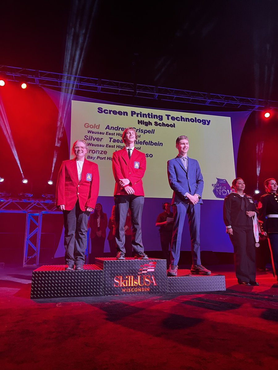 bayporttech's tweet photo. Jason Yeaso won Bronze in screen printing at the SkillsUSA WI championships in Madison yesterday @BayPortHS @HSSD https://t.co/z0tCvfgaD2