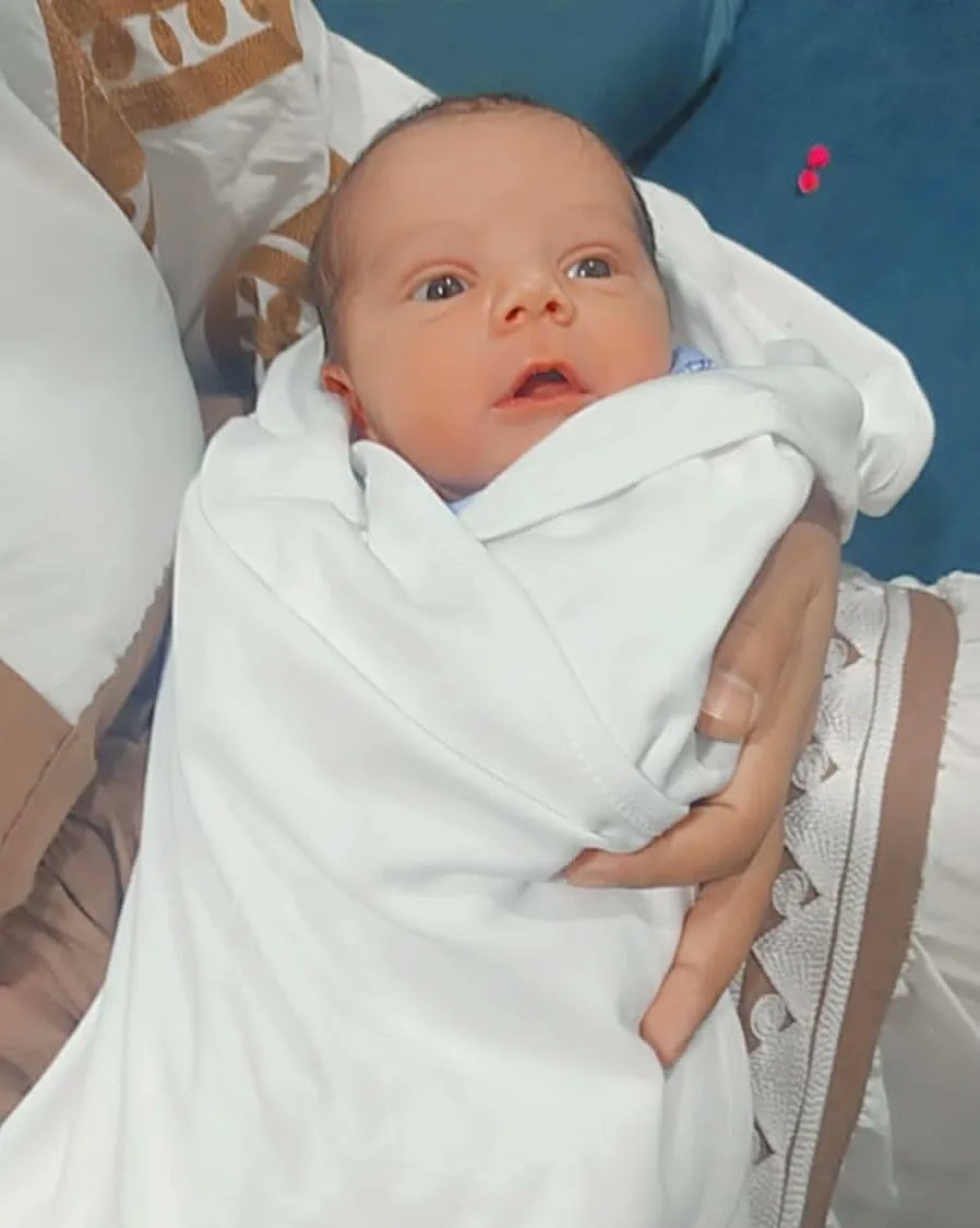mix_74's tweet photo. يا صلاه الزين
عندنا الولاه زين 
❤️👶🍼 https://t.co/mseueeNIs3