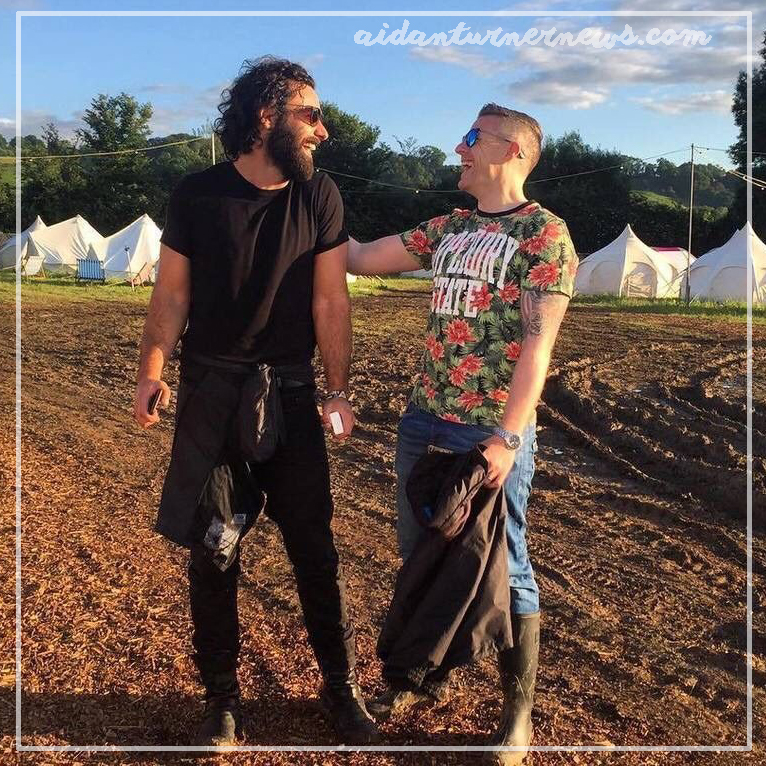 FanMaryp's tweet photo. Wishing all #AidanTurner fans a terrific #TBT #ThrowbackThursday ! Here's Aidan with a buddy at Glastonbury Festival in 2016. https://t.co/icGaib7eJY