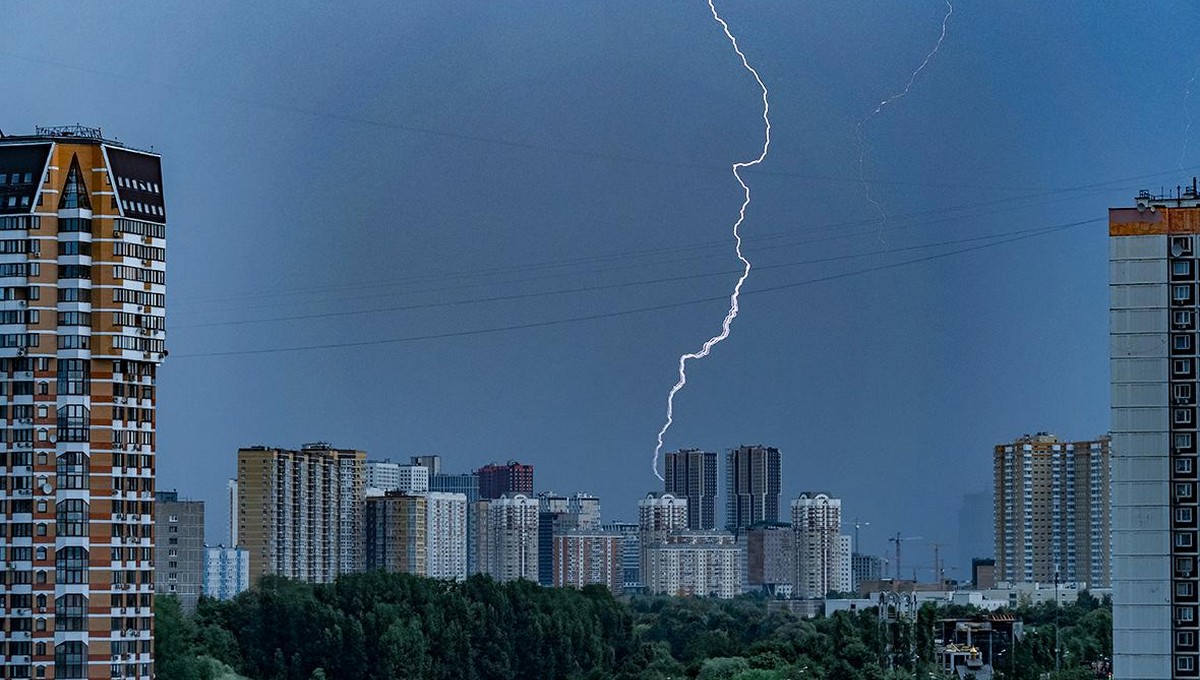 Гроза в Москве
