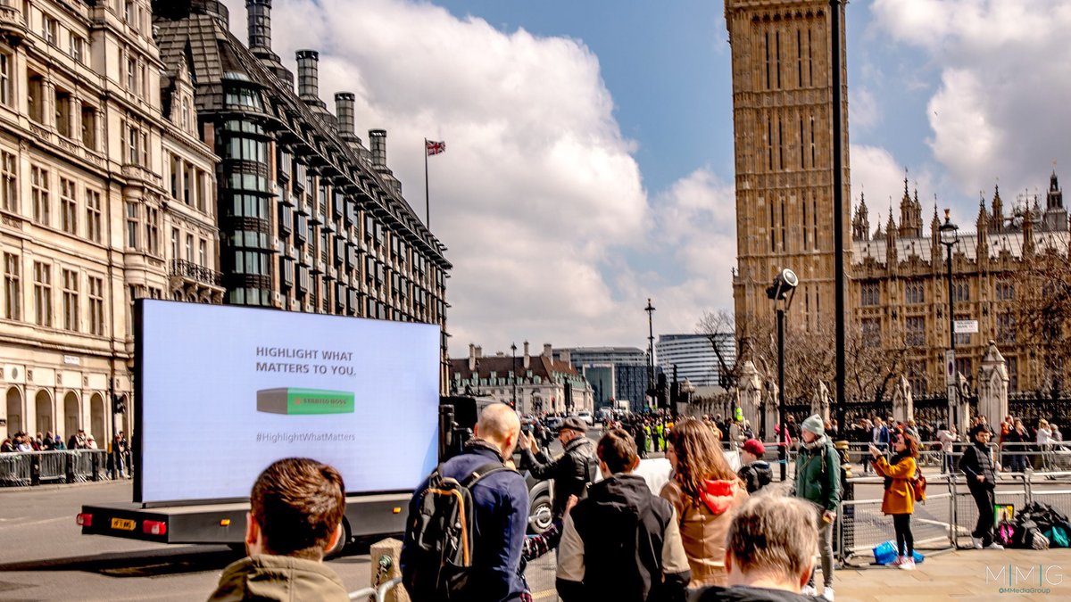 MobileMediaOOH's tweet photo. #HighlightWhatMatters 📝
@STABILOUK's latest campaign takes #Digivans to the streets of London, highlighting what matters most to you and your generation to a large-scale audience.
#OOH w/ @Posterscope & @GenMediaUK https://t.co/p8S8CyjE9R