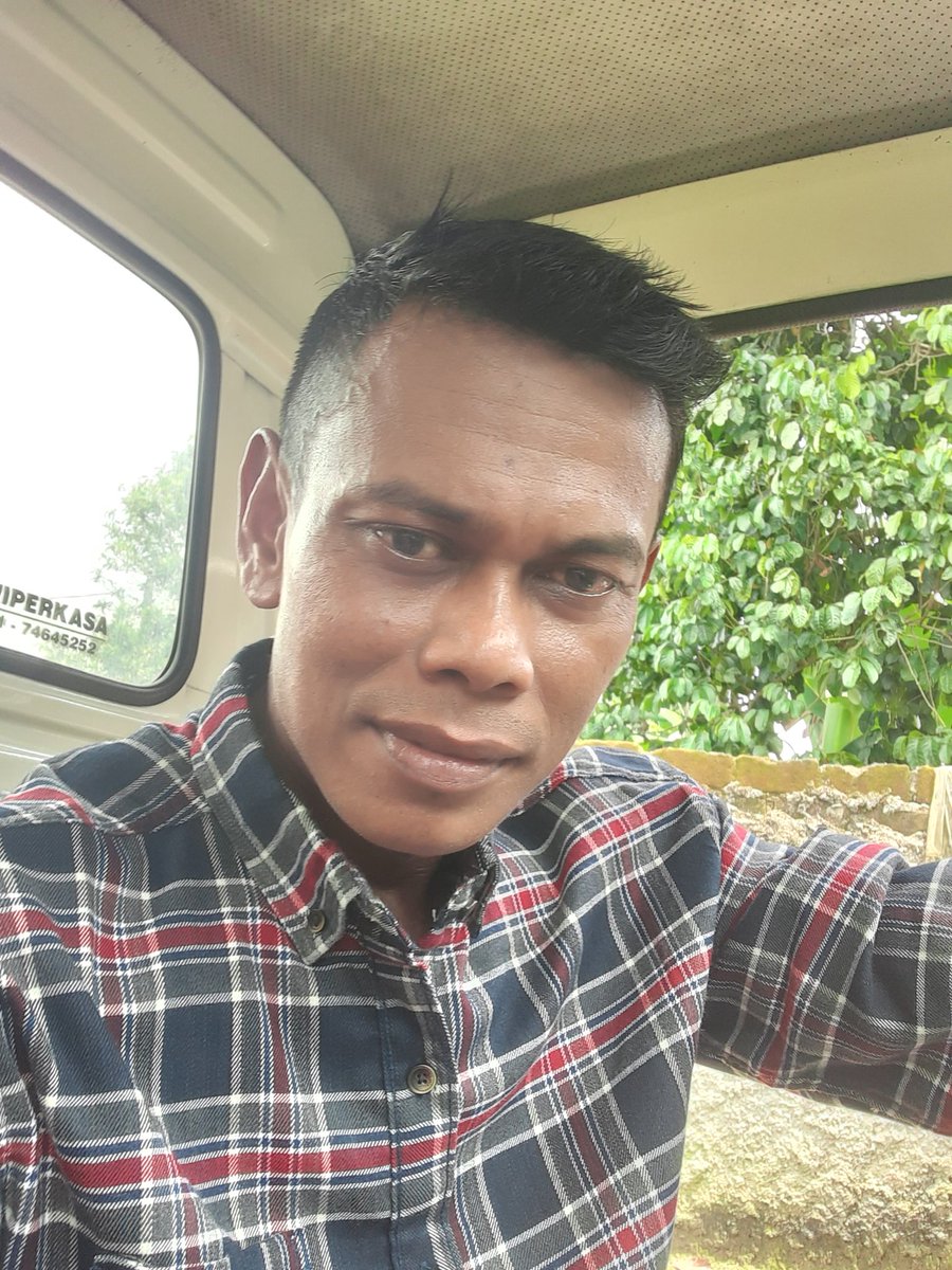 AzwirmanA tweet picture