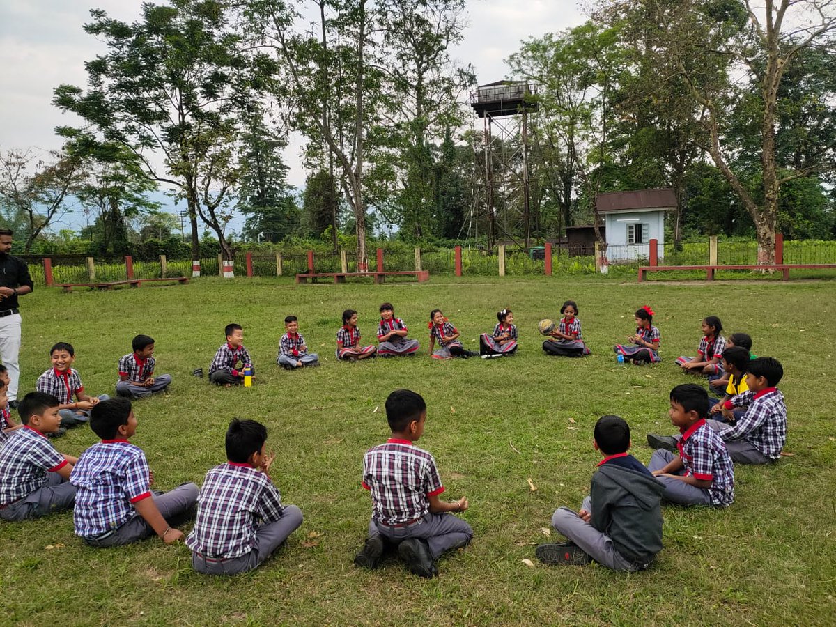 kvtezu_1893's tweet photo. Day 3 activity under children sports festival #AzadiKaAmritMahotsav #Akamchildrensportsfestivalmwcd.@KVS_HQ @KVSRO_TINSUKIA https://t.co/B5ptHqEDE2