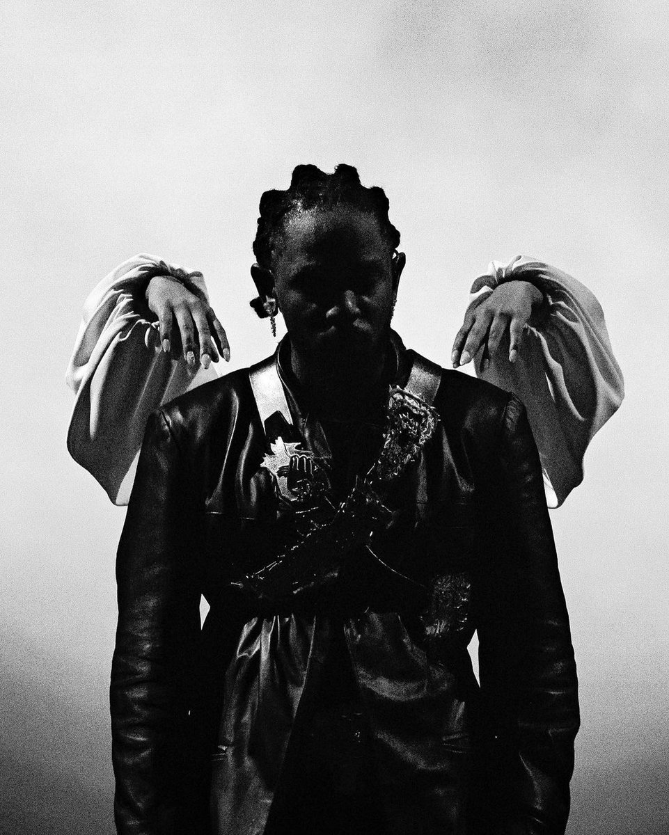 ComplexMusic's tweet photo. Kendrick Lamar's "The Big Steppers Tour" by the numbers...

💰 $110.9 million dollars
🎟️ 929,000 tickets sold
🏟️ 73 shows

The highest grossing tour ever for a rapper.

(📸 @GregNoire) https://t.co/GlejtNg555