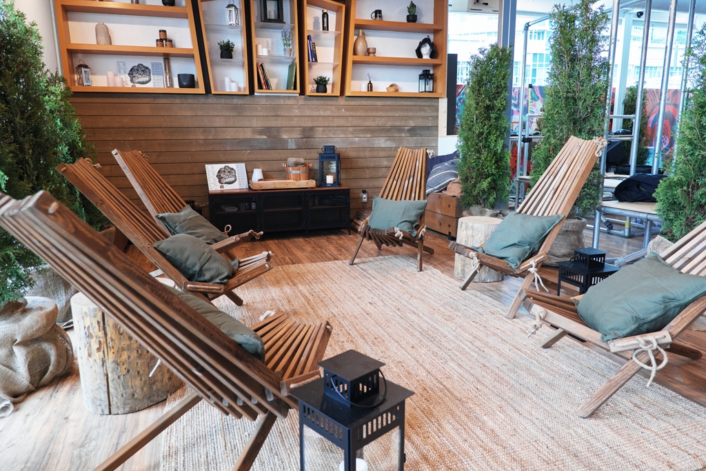 publicsweat tweet media