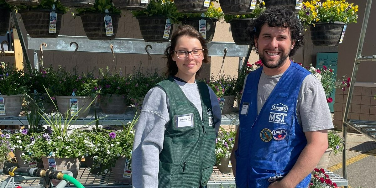Our Merchandising Services Teams received their new vests, and we couldn't be more excited to show them off! #LowesLife #MSTinVESTs