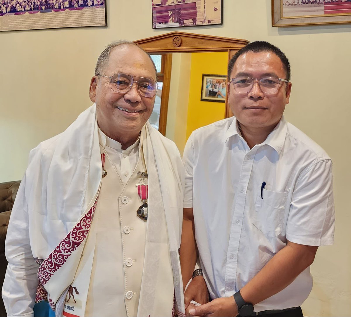 Congratulated veteran politician Pabung Th. Chaoba Singh, former Union Minister, Deputy CM and BJP State President on being awarded the coveted Padma Shree for his contribution in public affairs by the President of India on the 5th April, 2023. 

<a href="/rashtrapatibhvn/">President of India</a> <a href="/thbasantasingh/">Th Basanta Singh</a>