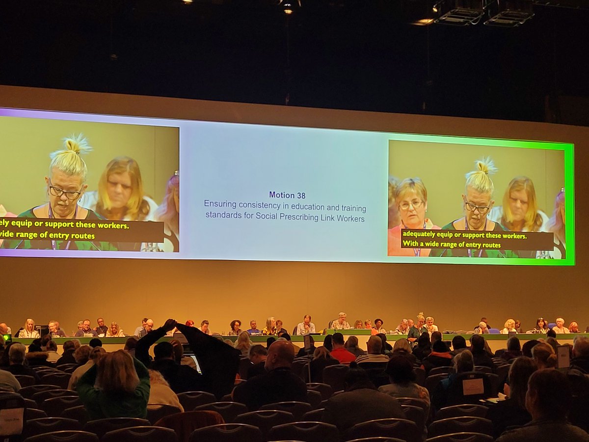 UNISONOurNHS's tweet photo. Today is #LinkWorkerDay!

Yesterday we attended the @Healthcare_Show at the Excel to promote our work with @nalwuk on social prescribing link workers (SPLWs).

This follows on from the passing of one of our motions in support of SPLWs. Join us in celebrating them today! https://t.co/rK8OHi1Zqq