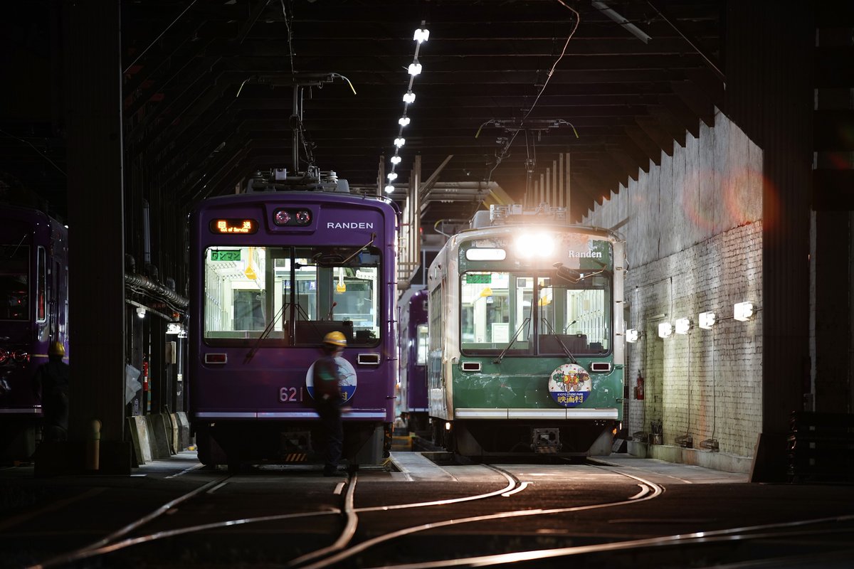 JpSagarail's tweet photo. 蘇った京福在来色。
車両がいきなりタイムスリップしてきたよう。
#嵐電 https://t.co/x0uF3C8pNk