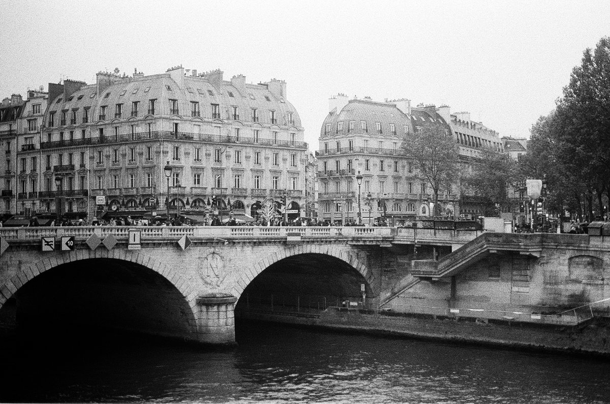 BaileyWilday's tweet photo. Latest shots of Paris on @CineStillFilm bwxx 🎞
#cinestill #cinestillbwxx #paris #film https://t.co/LmV4gkegwW