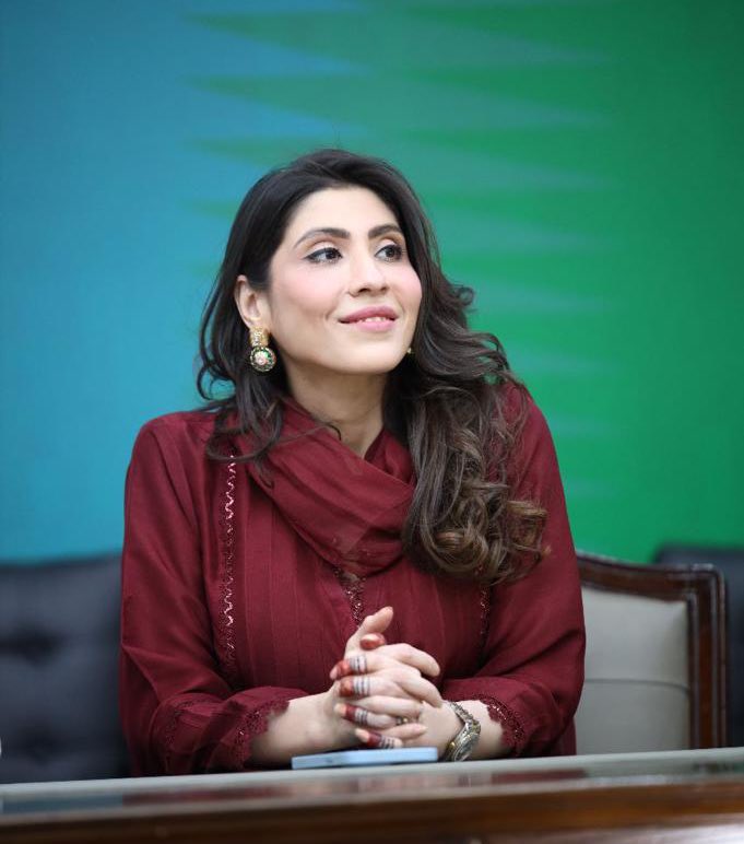 Hina Parvez Butt tweet media