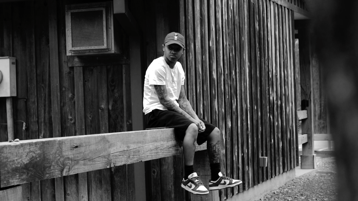 MyleHQ's tweet photo. PLANTED • XIX LE POÈTE (Official Music Video) 
▶︎ https://t.co/bXxg1Avcm3 

Production Company: @AMillzDavisFilm
Director: @realmillzdavis
DP/Cinematographer: @realmillzdavis https://t.co/8cFtDtHBDd