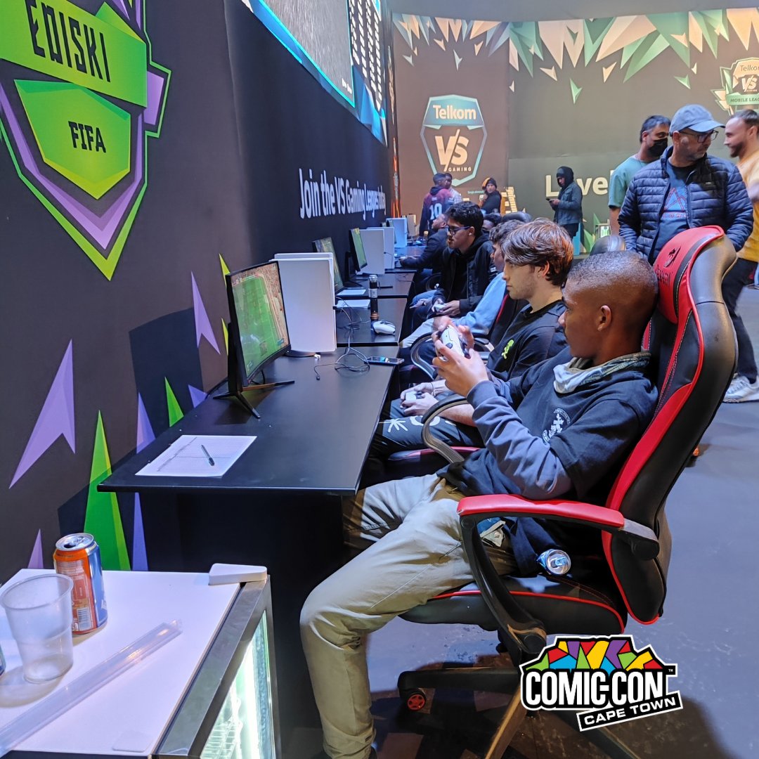 ComicConCPT's tweet photo. Get your gaming on at #ComicConCapeTown https://t.co/x0Mn7MFV4V