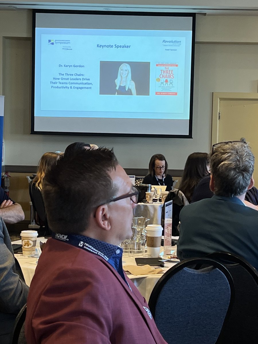 Kelly Henderson tweet media