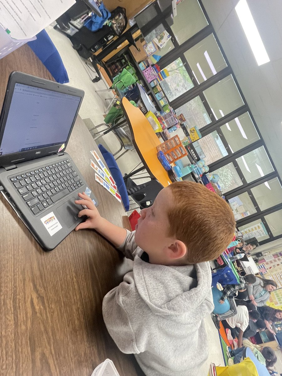 BrittneyIdland's tweet photo. Today is take your child to work day, I brought my home babies to hang w/ my school babies! Ayla Starting the day running morning meeting  and Carter helping input attendance and lunch count. #bfrocks @bfes_ltps @LTPS1 @JayBilly2 @drafischer https://t.co/Ntw9VSklCH