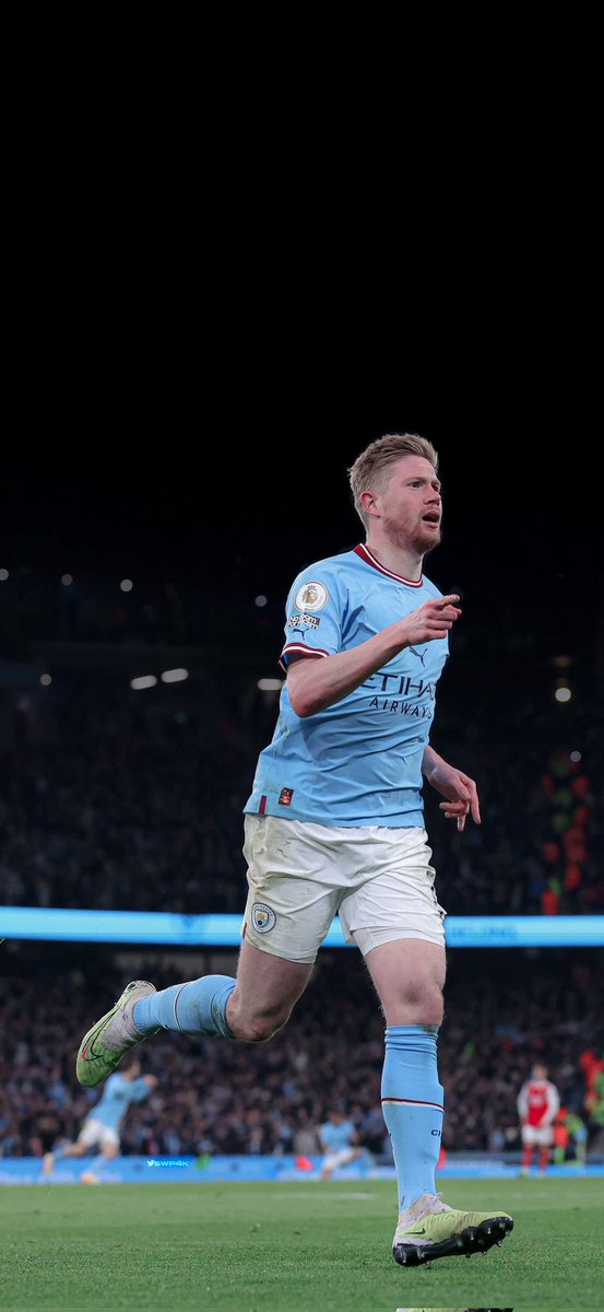swp4k's tweet photo. 𝟒𝐊 #Wallpapers 
   └📂 #PremierLeageue
     └📂 #MancityArsenal
       └📂 #ManchesterCity
          └📂 #DeBruyne
𝗥𝗲𝘁𝘄𝗲𝗲𝘁 𝗮𝗻𝗱 𝗙𝗼𝗹𝗹𝗼𝘄 𝗳𝗼𝗿 𝗺𝗼𝗿𝗲 𝘄𝗮𝗹𝗹𝗽𝗮𝗽𝗲𝗿𝘀 👀✨
#week33 #ManCity #ARSMCI #Kevindebruyne 
#دي_بروين
 #خلفيات #مانشستر_سيتي_ارسنال https://t.co/fhuO4MpdU2