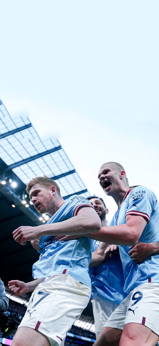swp4k's tweet photo. 𝟒𝐊 #Wallpapers 
   └📂 #PremierLeageue
     └📂 #MancityArsenal
       └📂 #ManchesterCity
          └📂 #DeBruyne
𝗥𝗲𝘁𝘄𝗲𝗲𝘁 𝗮𝗻𝗱 𝗙𝗼𝗹𝗹𝗼𝘄 𝗳𝗼𝗿 𝗺𝗼𝗿𝗲 𝘄𝗮𝗹𝗹𝗽𝗮𝗽𝗲𝗿𝘀 👀✨
#week33 #ManCity #ARSMCI #Kevindebruyne 
#دي_بروين
 #خلفيات #مانشستر_سيتي_ارسنال https://t.co/fhuO4MpdU2