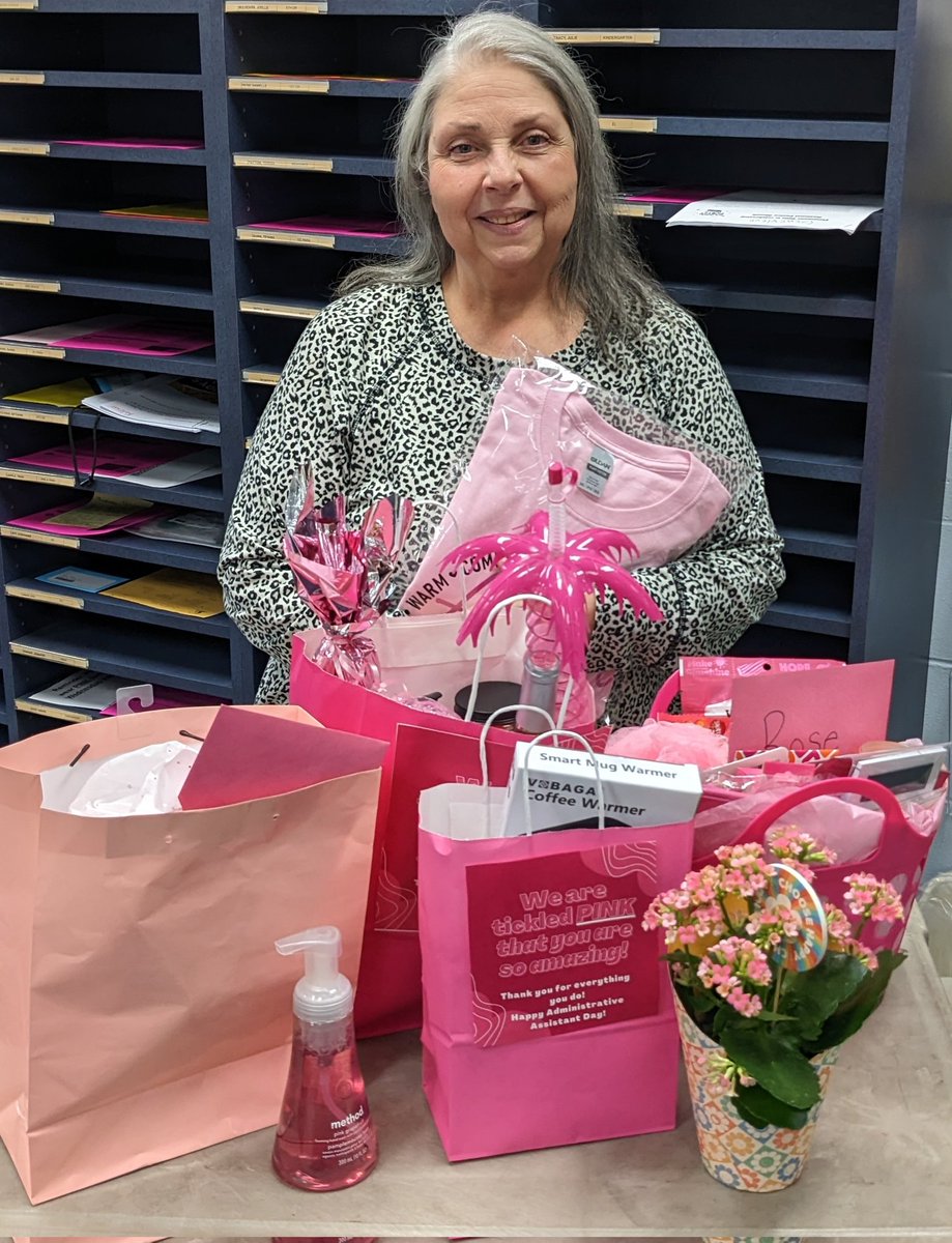 Mrs.Cochran tweet media