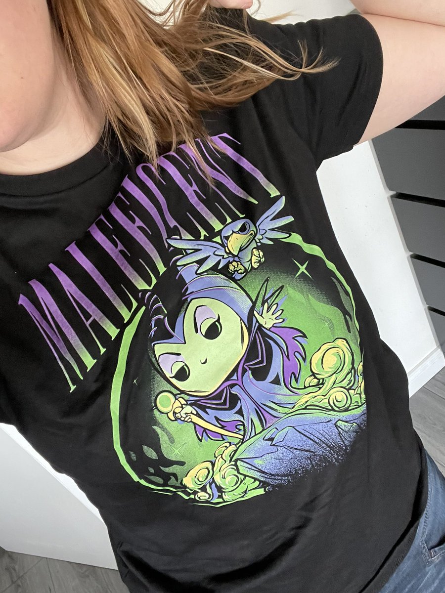 SeverinrevengeV's tweet photo. Donโt judge me! ๐๐. It came with a free maleficent T-shirt okay? What did you expect ๐
#TeamFeVR #vrgames #twitchstreamer #smallstreamer #gamergirl #streamergirl #funko #funkoPOP https://t.co/RBE07YLINV