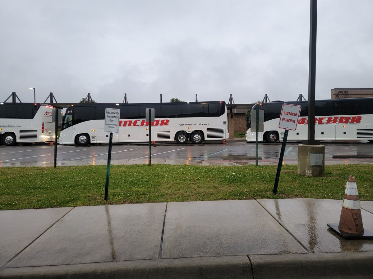 Excited for our orchestra, band, choir, Stars, and Clowns students! They are heading to a competition in Atlanta! Thank you,  Mrs. Stricklin, Mr. Snodgrass, &amp; Mrs. Peck, for preparing and giving our students exposure. #AAAWay #OurBestAlways @HSVMagnet <a href="/kitrisetorain/">Kitrise Torain</a> <a href="/HSVk12/">Huntsville City Schools</a>