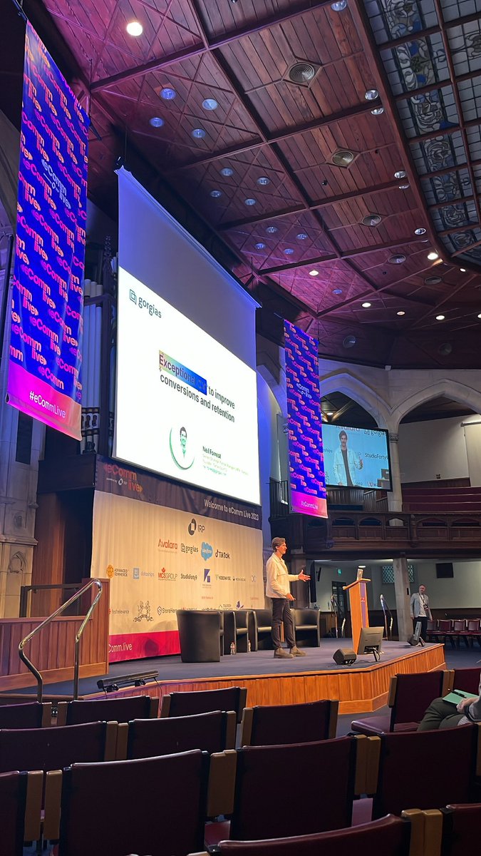 SyncNI's tweet image. Neil Forrest from @gorgiasio and founder of @TartanScarfCo, is in the assembly hall explaining the power of exceptional customer experience. 

#eCommLive
