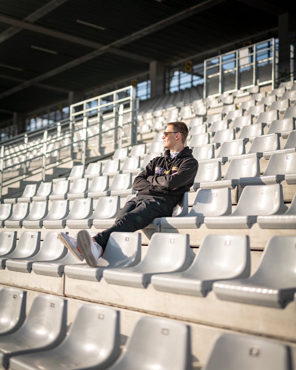 oliverrasoff's tweet photo. Sunbathing under the Spa sun at 6 degrees! ☀️🥶

📷 : Adrian Maidman

#prelectronics @ppm_sports @dasu_dk _ @teamdanmark 

@JotaSport @FIAWEC 
#JOTA #JOTASport #LMP2

#6HofPortimao https://t.co/ixmrYfMI5m
