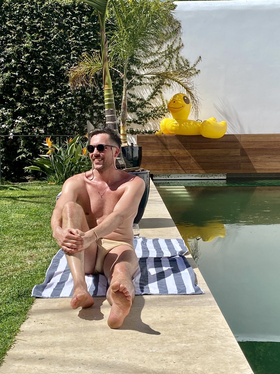 thelatebirds's tweet photo. Sunny #thursday by our pool feel so much better. Isn’t it? ☀️🕶️💦
👉🏼https://t.co/oRzy6J64N6

.
.
.
📸: @nils_petter_sorung, @guilhermecamposcosta, @djooke33, @benjaminsimeoni
#TheLateBirdsLisbon #gaylife #gayhotel #poolday https://t.co/liMBCLzlPQ