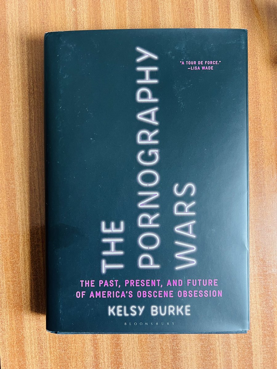This book by @kelsyburke was on my pre-order for ages, and it has finally arrived! 
Can’t wait to dive in it! 💖