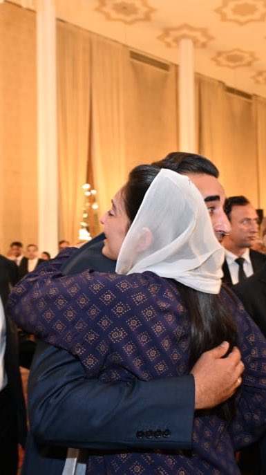 jundab_siddiqui's tweet photo. There can be no better companion than a brother💗
There can be no better friend than a sister🪷
@BBhuttoZardari
@AseefaBZ https://t.co/l9OkE2azVA